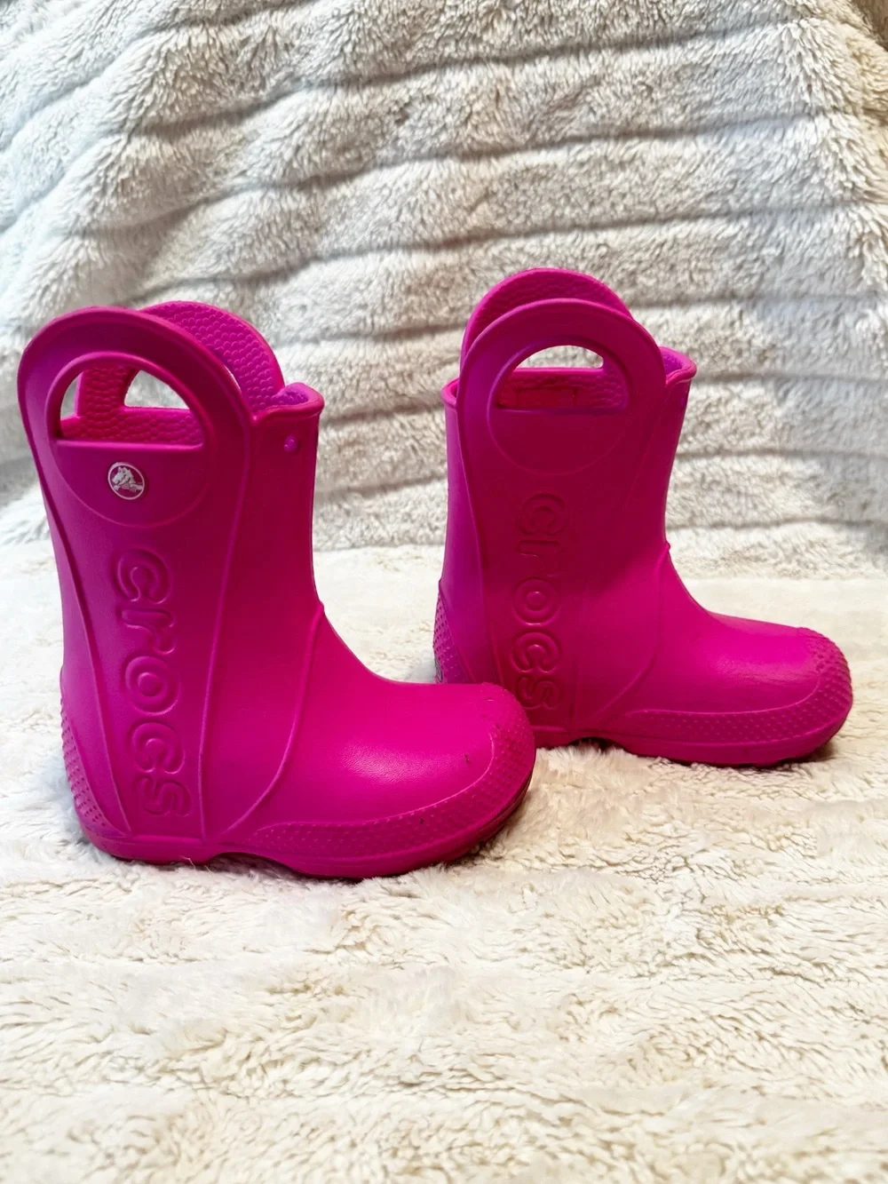 CROCS Kids Waterproof Pull-On Rain Boot in Bright Candy Pink